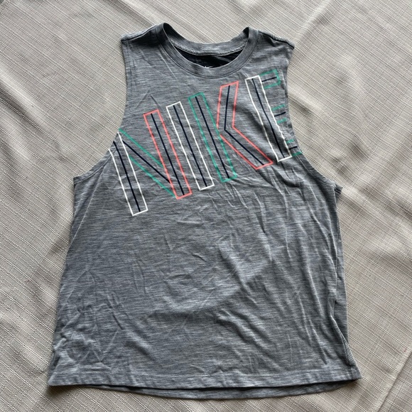 Women's NIKE Activewear Tank - Sz. M - Picture 1 of 2